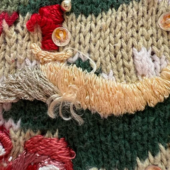 Christmas Sweater - Picture 8 of 9